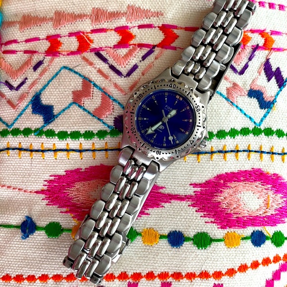 Fossil Accessories - In good used condition Fossil watch